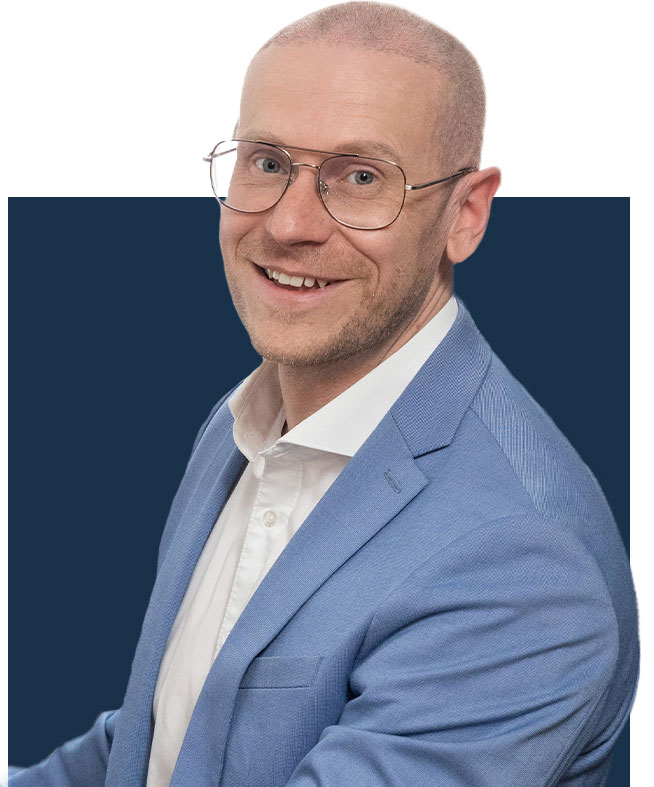 Porträtbild des Versicherungsberaters auf der Website von Versicherungs Felix.